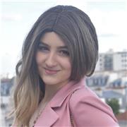 Étudiante en cinéma avec très bon niveau de français, d’anglais et d’arts donne cours à tous types de profils ( sensibilisation à la langue française, anglaise, culture…)